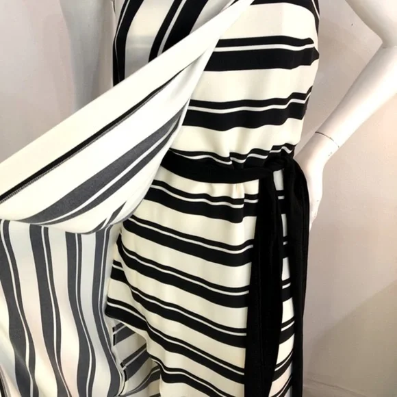 300 Halston Heritage Black & White Strapless Striped Gown NWT - Picture 15 of 15